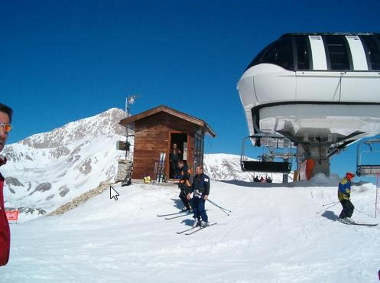 Complesso Turistico Aurora - Appartamenti Poggio Picenze Εξωτερικό φωτογραφία
