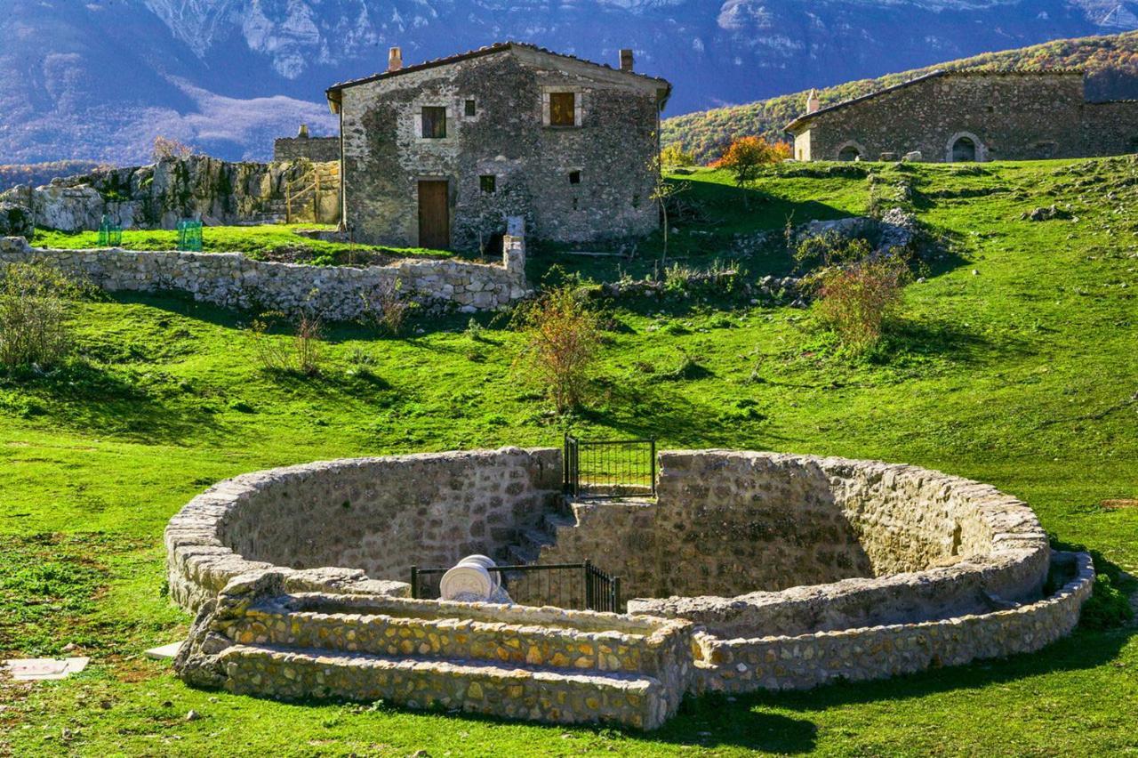 Complesso Turistico Aurora - Appartamenti Poggio Picenze Εξωτερικό φωτογραφία