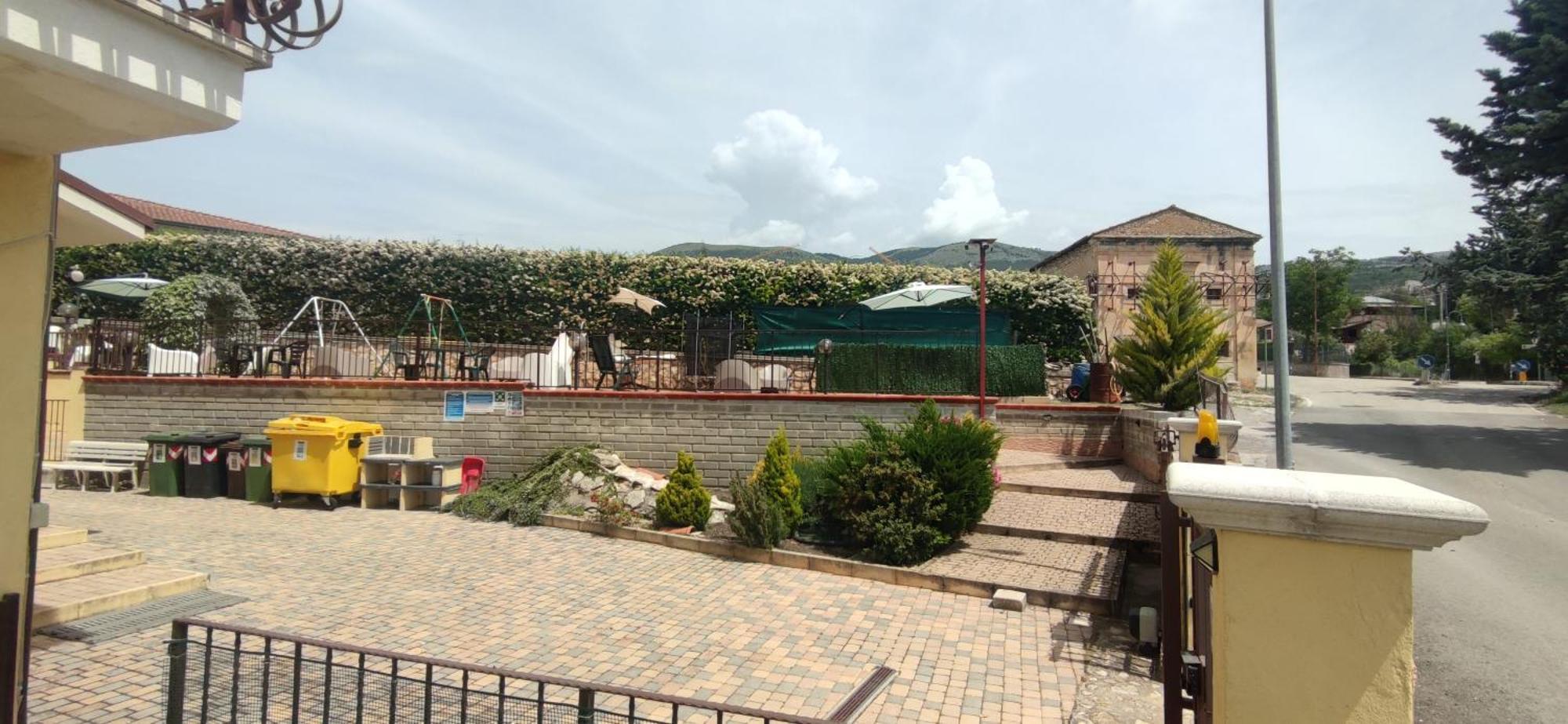 Complesso Turistico Aurora - Appartamenti Poggio Picenze Εξωτερικό φωτογραφία