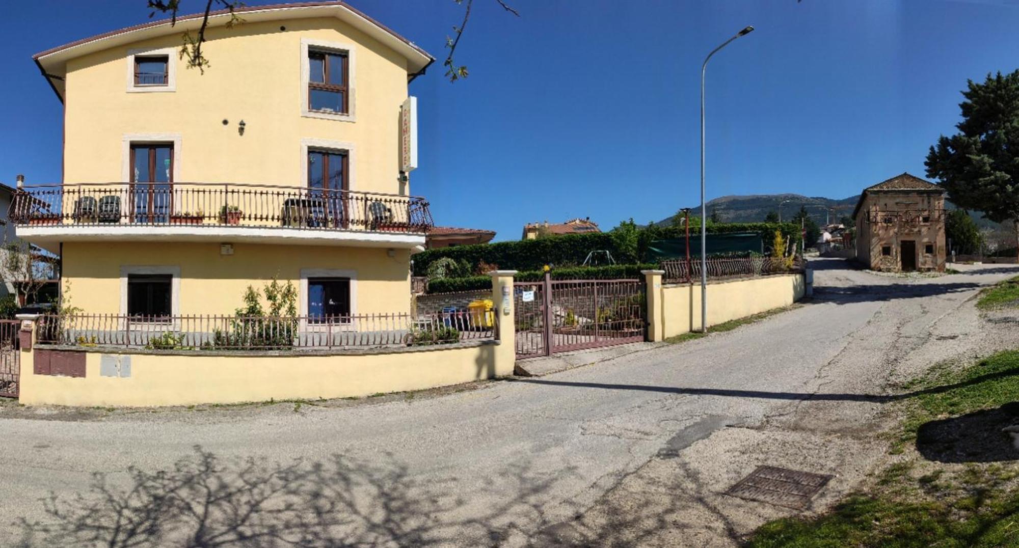 Complesso Turistico Aurora - Appartamenti Poggio Picenze Εξωτερικό φωτογραφία