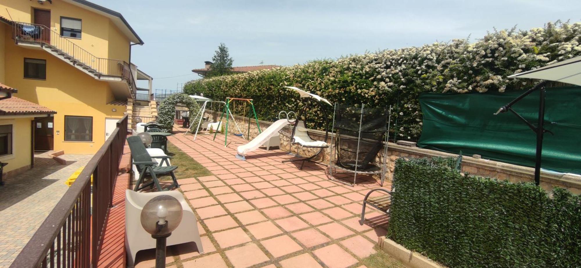 Complesso Turistico Aurora - Appartamenti Poggio Picenze Εξωτερικό φωτογραφία
