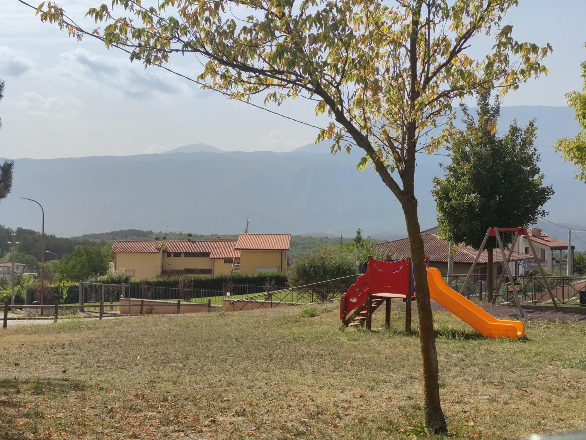 Complesso Turistico Aurora - Appartamenti Poggio Picenze Εξωτερικό φωτογραφία